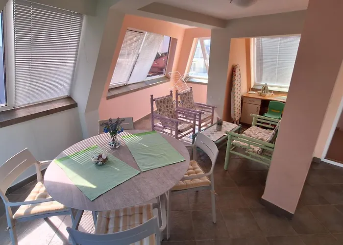 Vendégház Dimana 3*